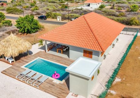 Kas di Bientu with private pool