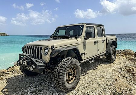 Jeep Wrangler Cabrio Gold Special Edition | 4x4 pick-up Curacao